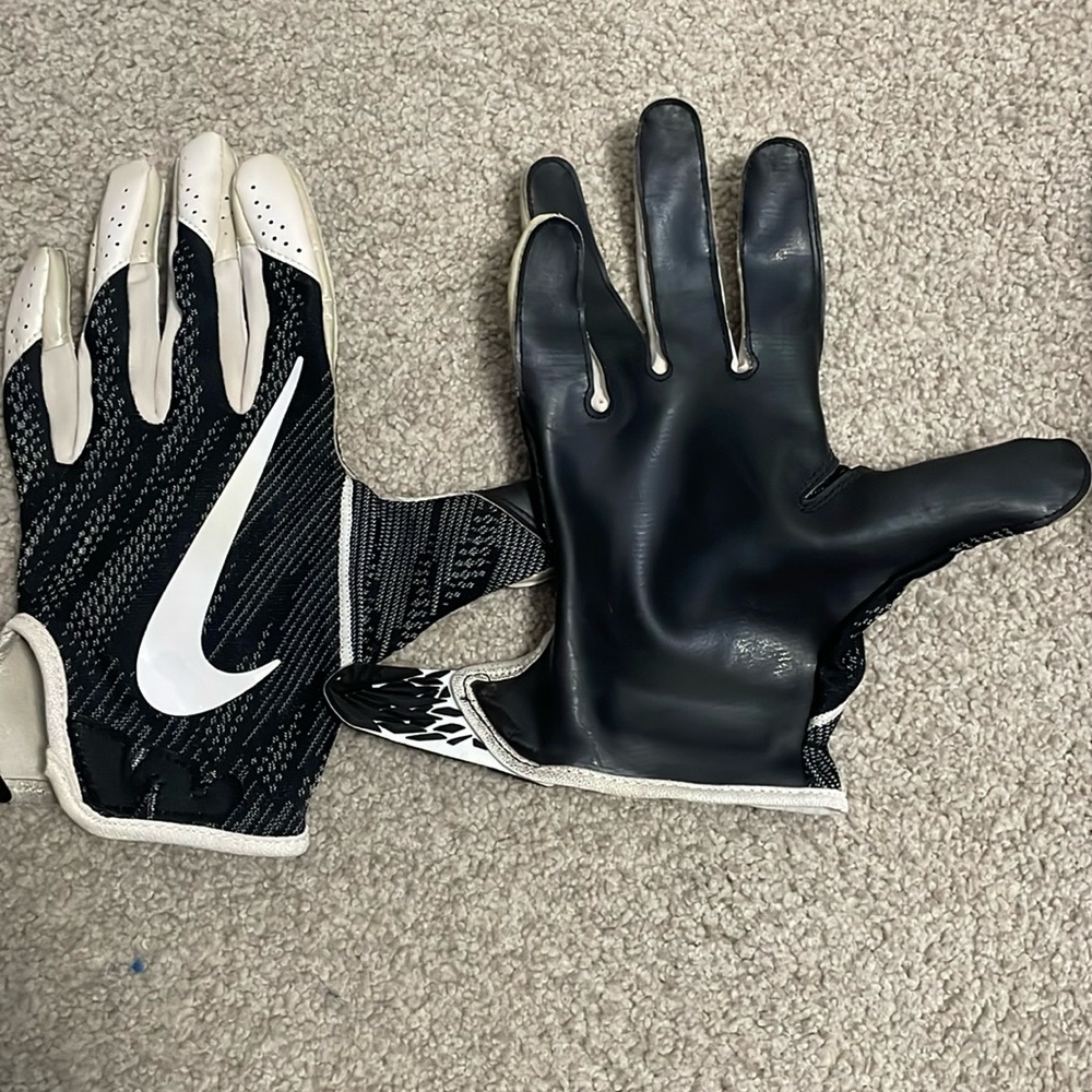 Nike Vapor Knit 2.0 Football Gloves